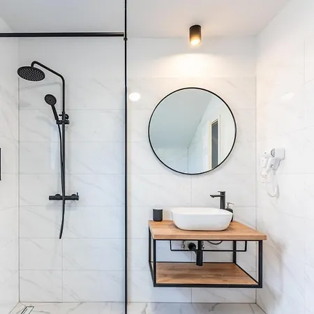 Konukevi In With Sea View, Balcony, Air Conditioning, Wifi 4249-6 *