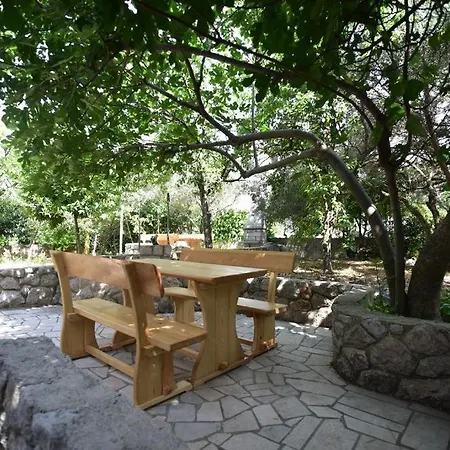 Konukevi In With Sea View, Balcony, Air Conditioning, Wifi 4249-6 Cres