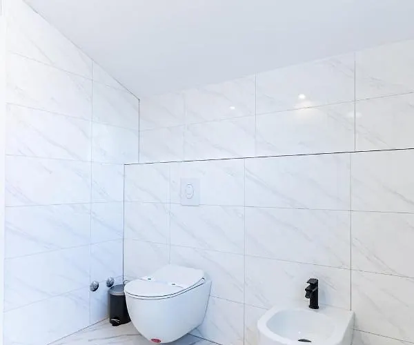 In With Sea View, Balcony, Air Conditioning, Wifi 4249-6