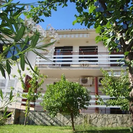 In With Sea View, Balcony, Air Conditioning, Wifi 4249-6